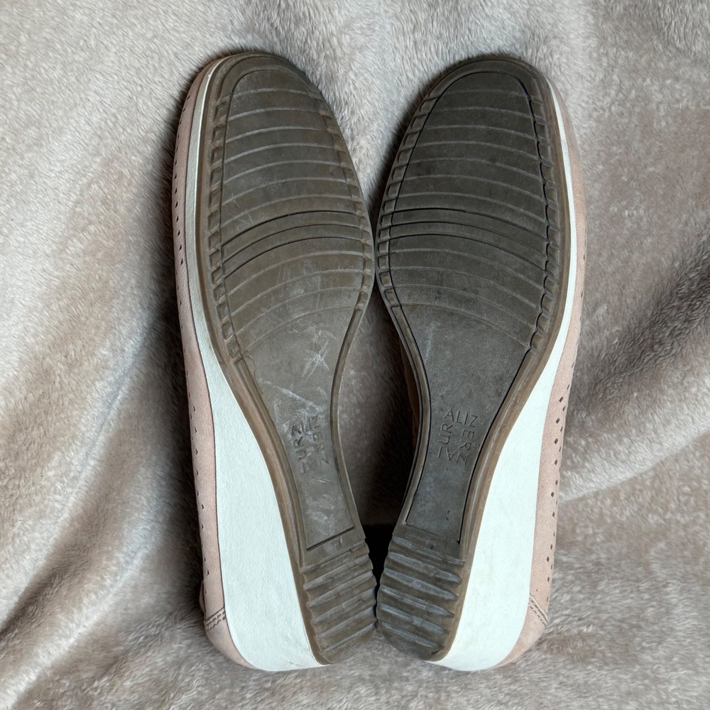 Naturalizer Women's 8M Betina 2 Pink‎ White Leather Wedge Slip On Perforated - Picture 7 of 8